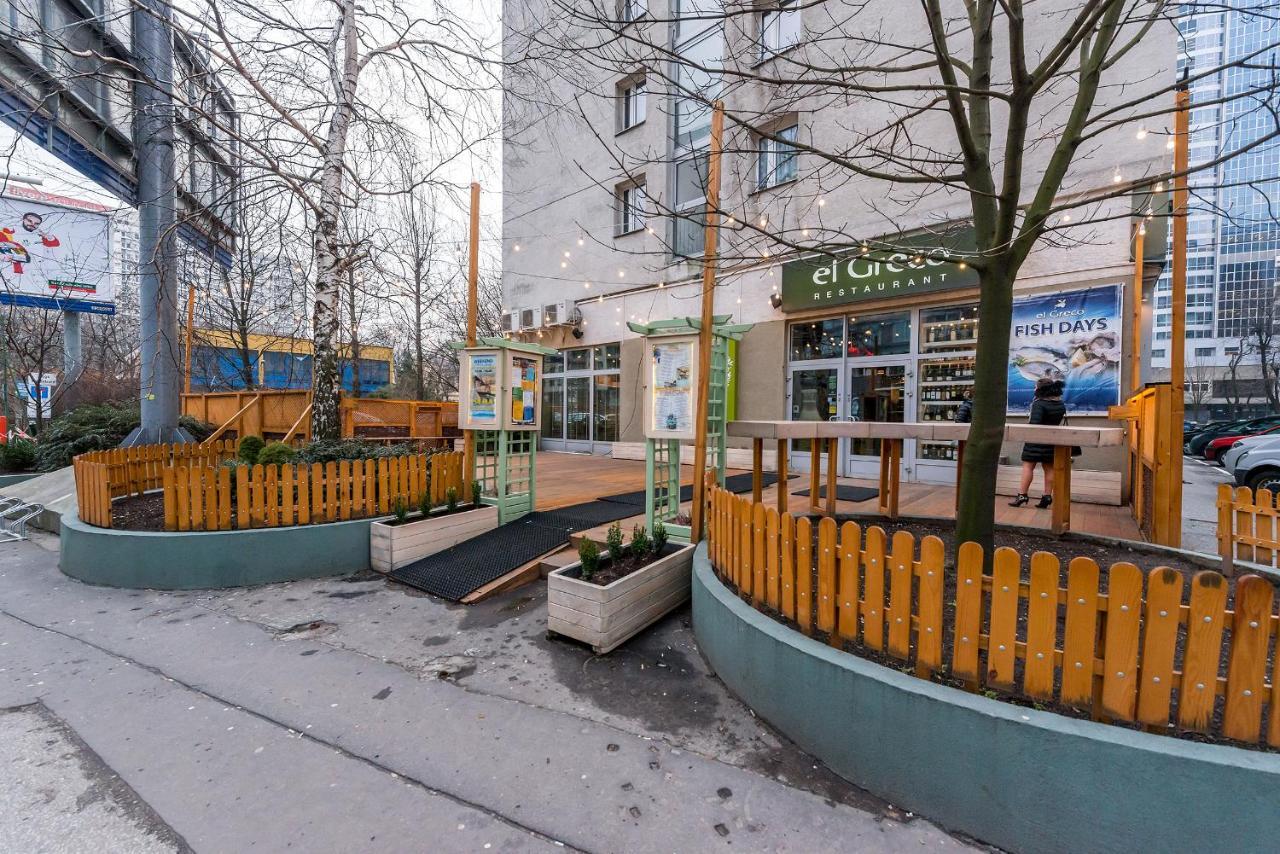Hala Mirowska Apartments Варшава Екстер'єр фото