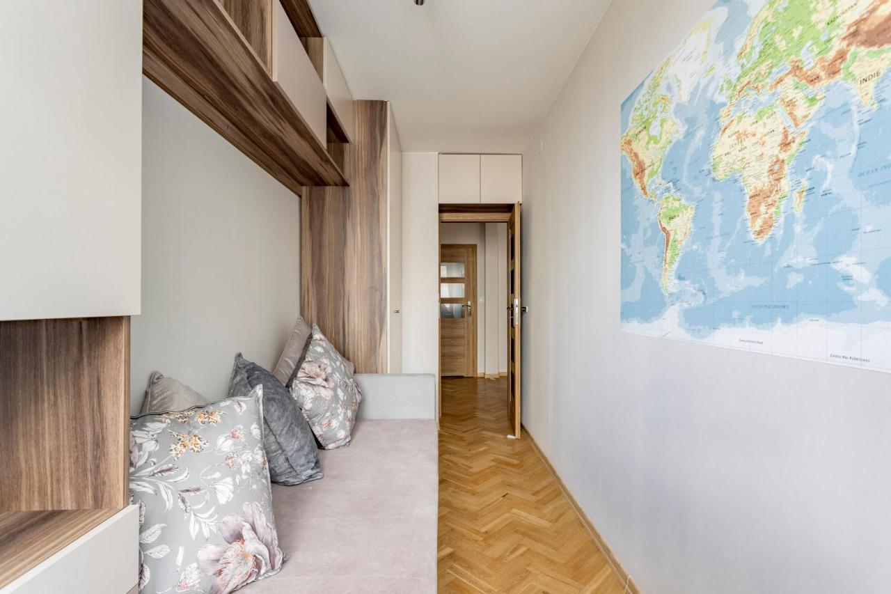Hala Mirowska Apartments Варшава Екстер'єр фото